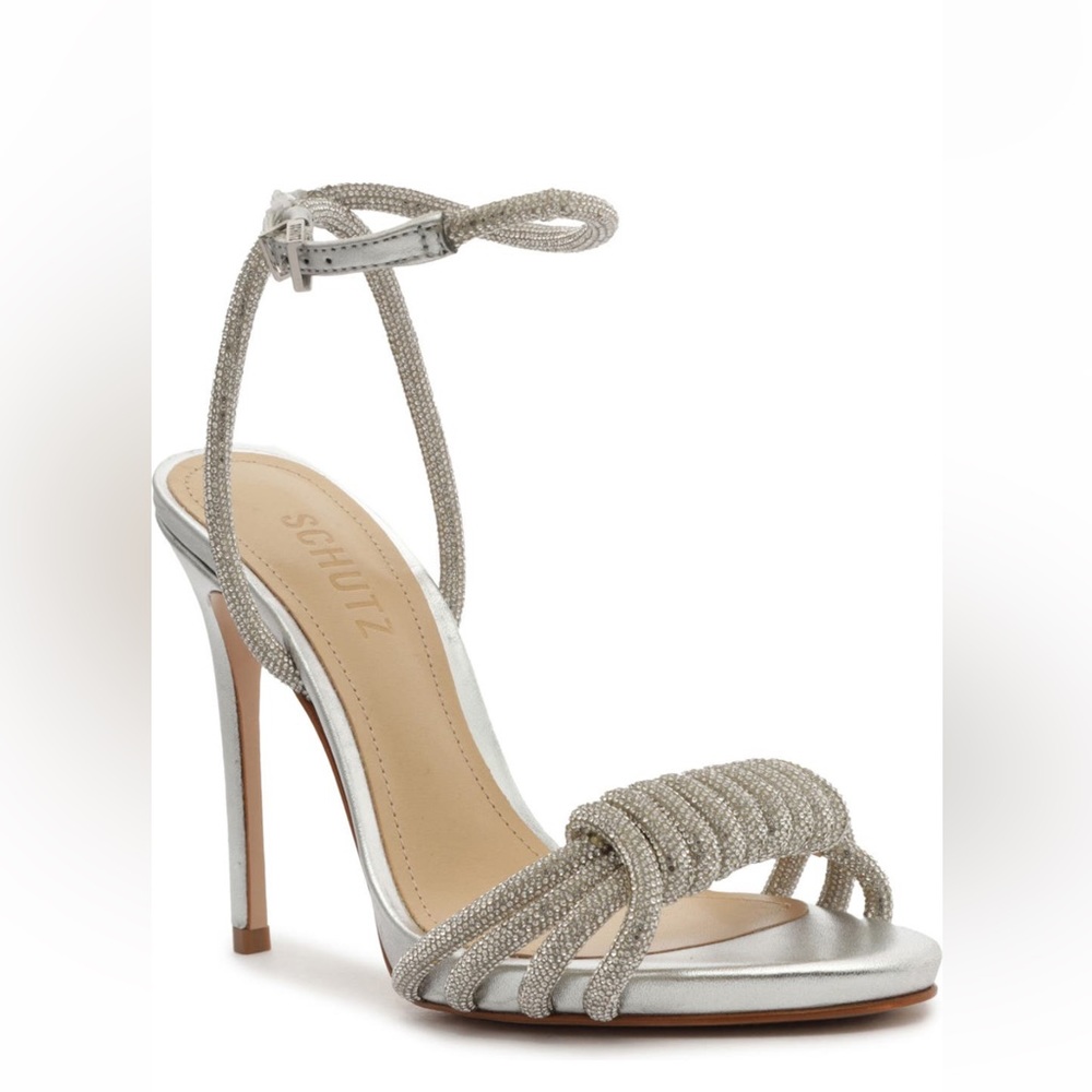 Schutz 8.5 worn once for two hours perfect! No box light silver